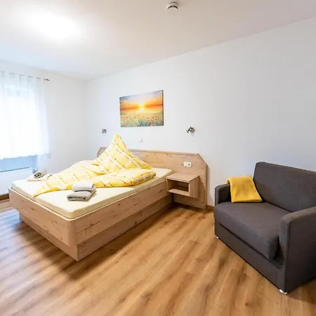 Weingut Thielen-nilles 公寓 *